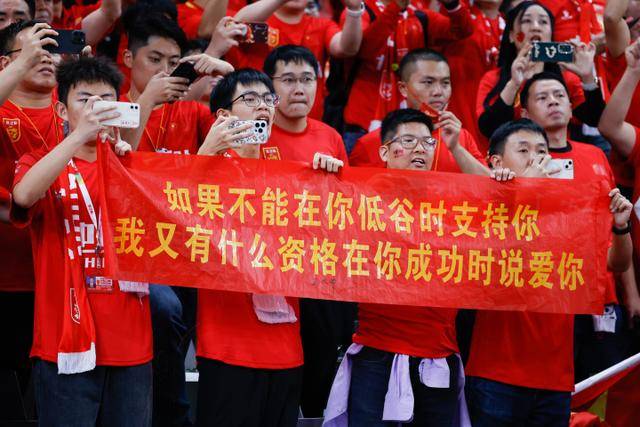 揭露内幕！名记：迪奥曼德签字费+佣金要近2000万，直接吓退巴黎